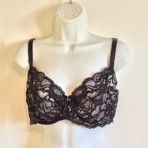 Sexy lace bra by Victoria's Secret