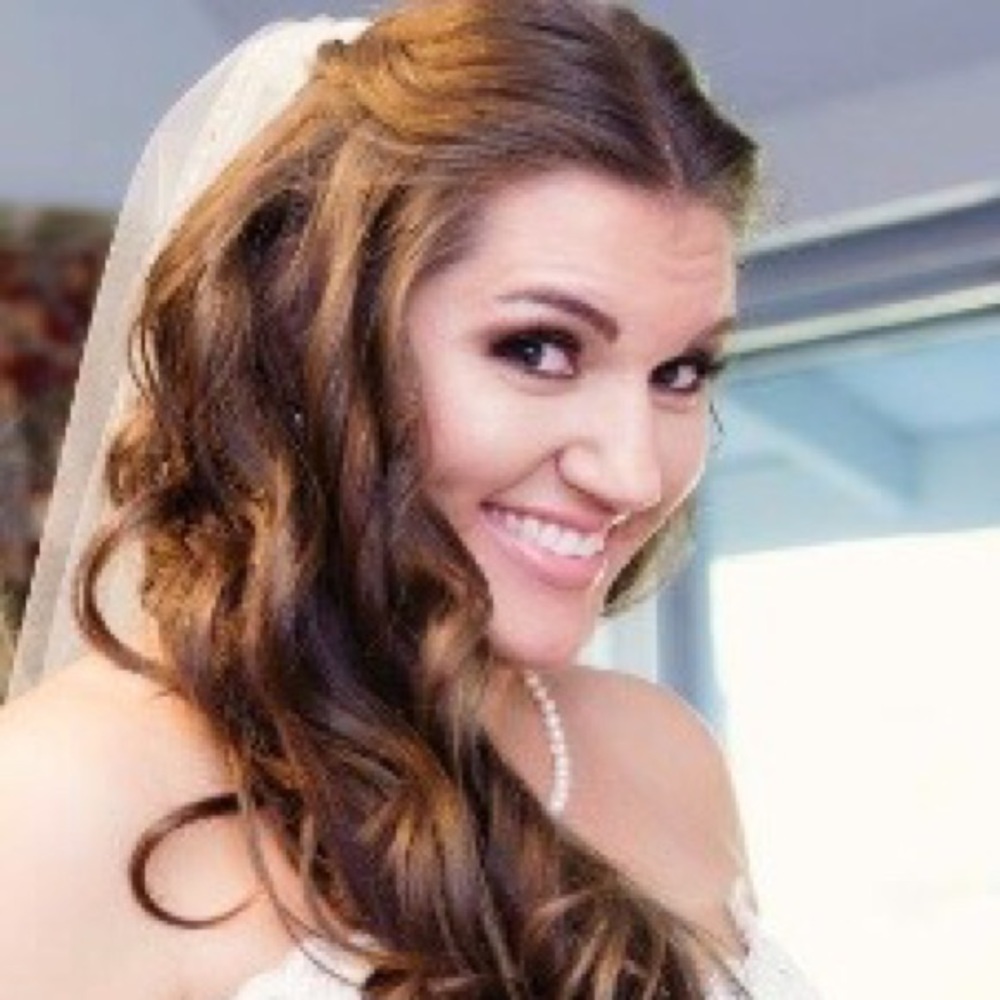 Meet your Posher, Whitney