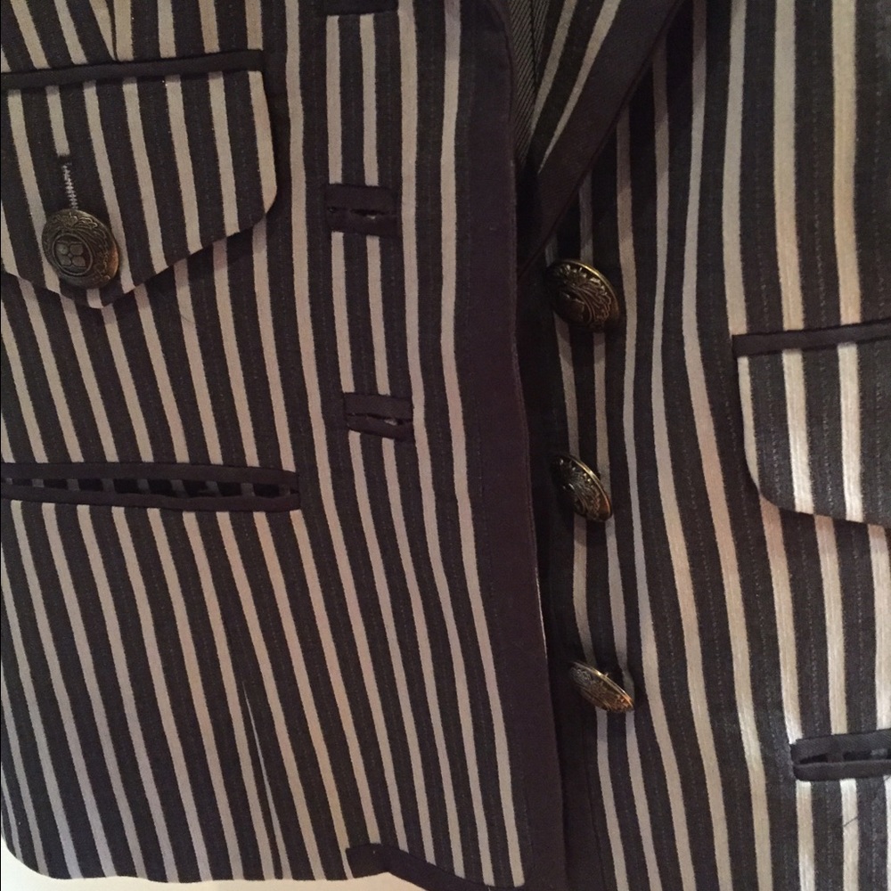 Jacket - Picture 3 of 3