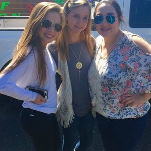 Meet your Posher, Kayla