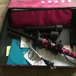 Royale pink leopard hair curler