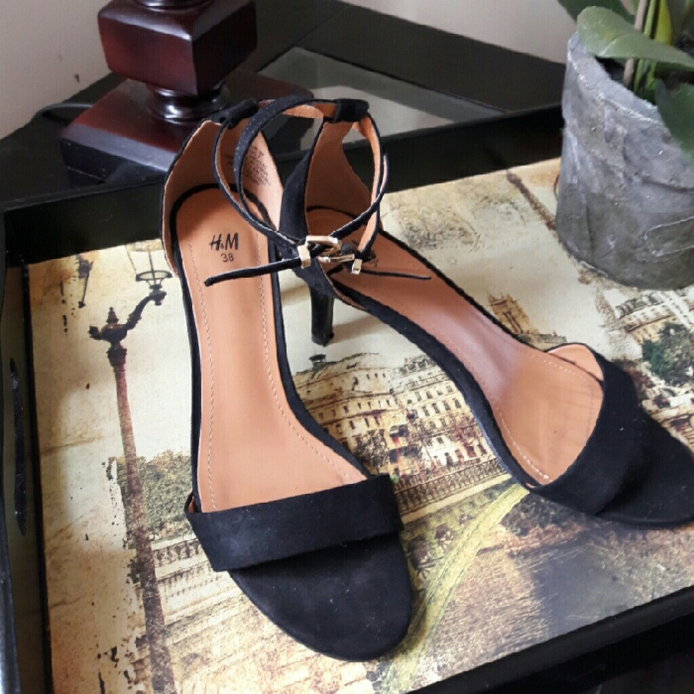 H&M low heels