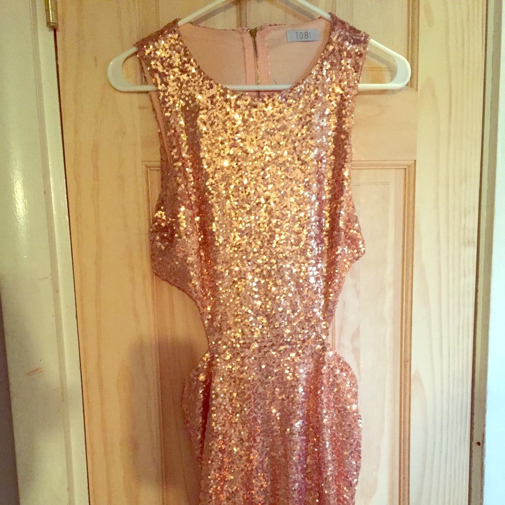 Rose gold sequin party dress! Worn once