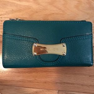 Michael Kors wallet