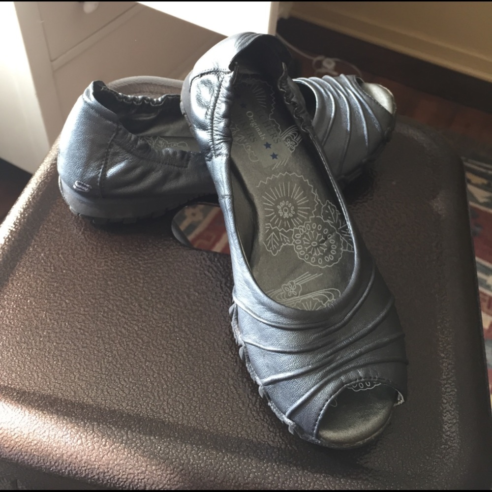 Sketchers Original Leather Biker Flats