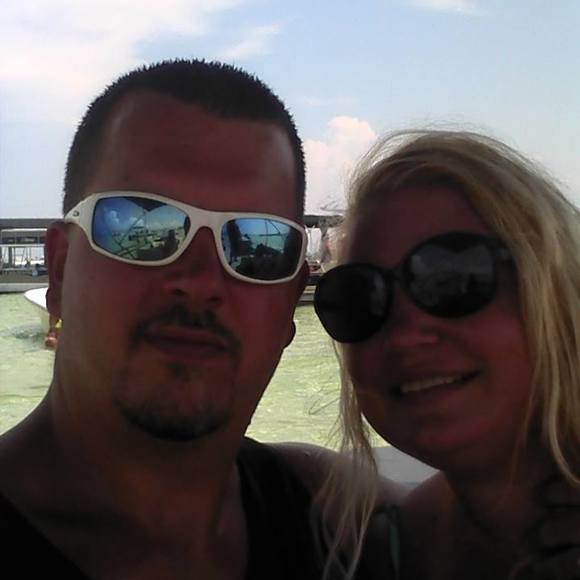 Meet your Posher, Sarah - Picture 2 of 2