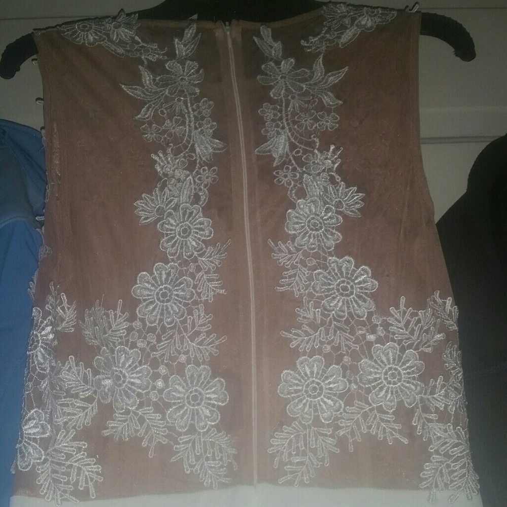 Extra pic of dress