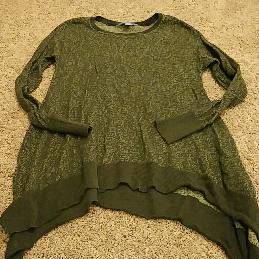 Long sided sweater