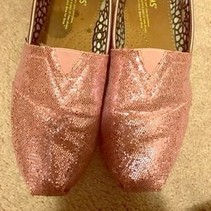 Pink sparkly Toms
