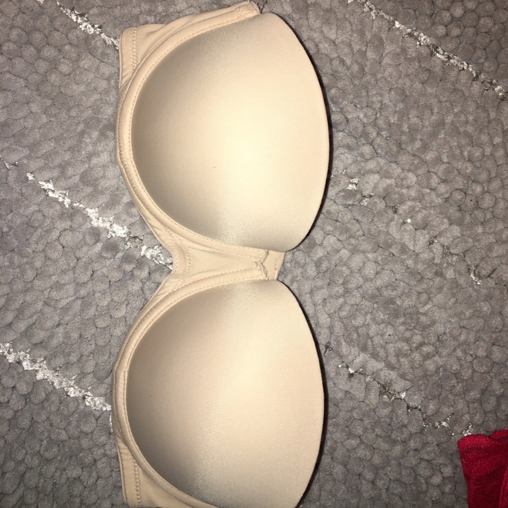 Strapless bra