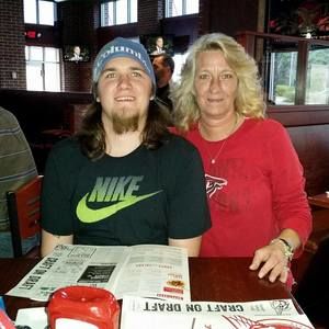 Meet your Posher, Holly