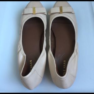 Cole Haan Elsie Ballet Flat nude/patent