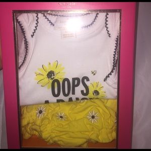 Brand New Kate Spade Oops a Daisy Set