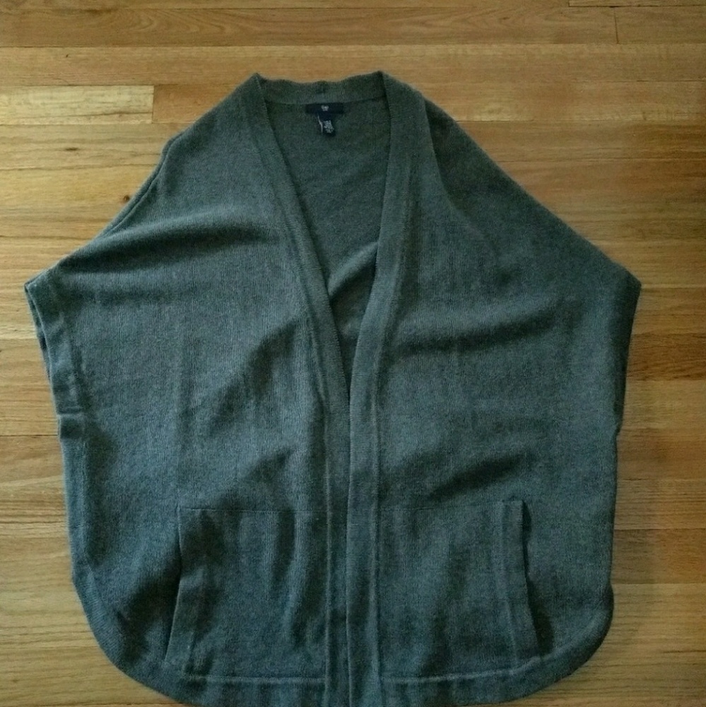 GAP Cape Cardigan XSmall