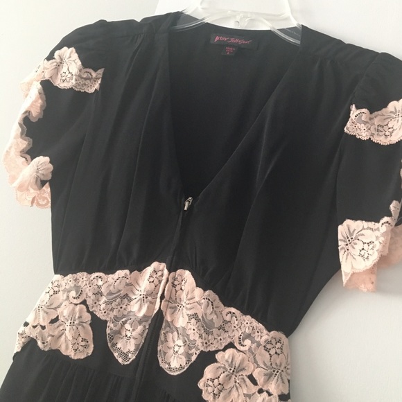 Rare Betsy Johnson dress - Picture 3 of 7