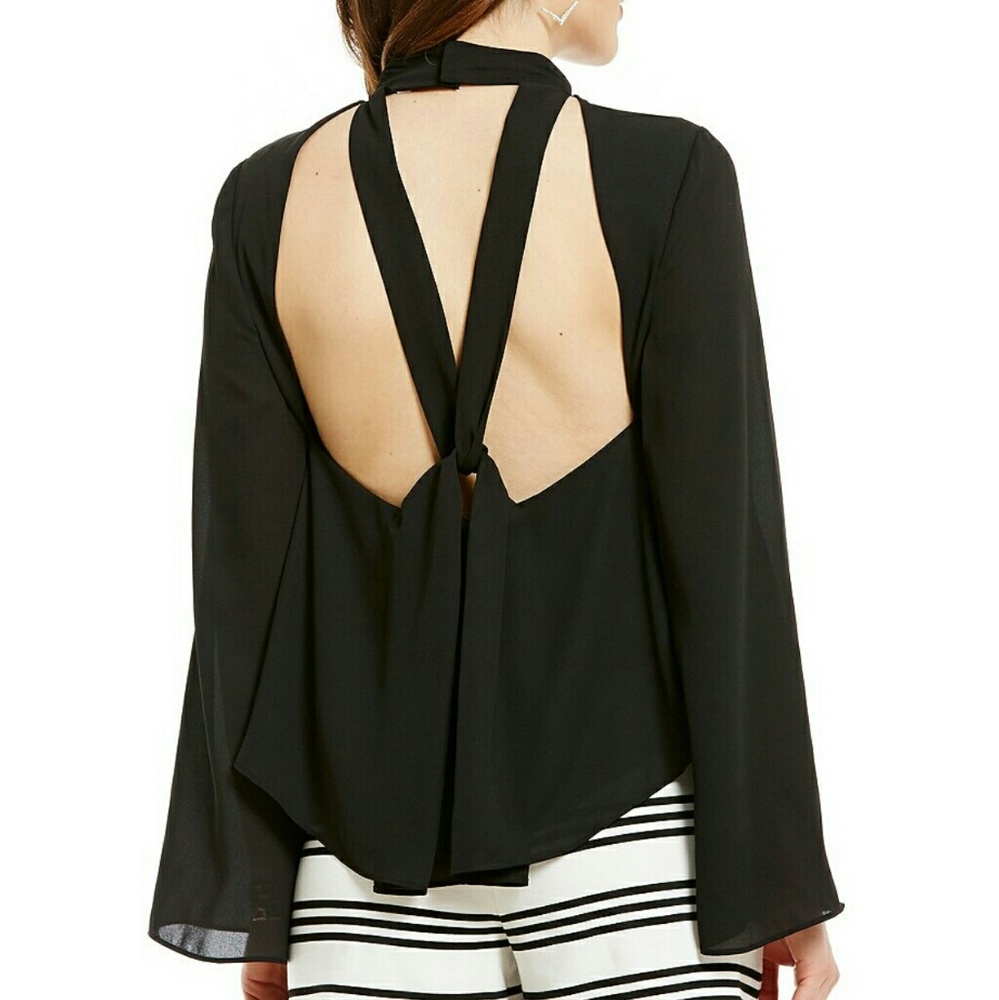 🎉 HUGE SALE 🎉 Bell sleeve choker neck top - Picture 2 of 5