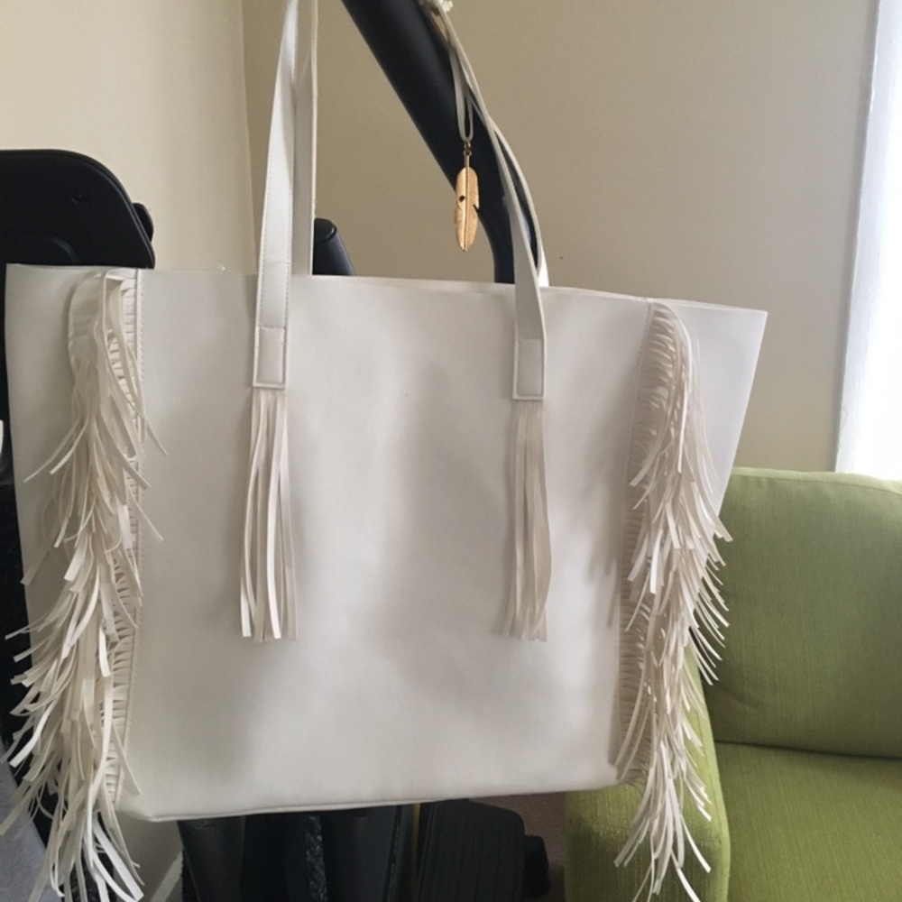 Jessica Simpson bag