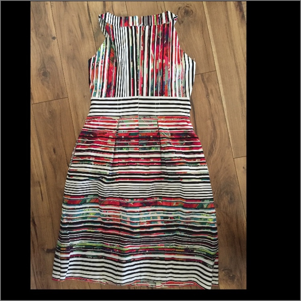 Dress with pockets