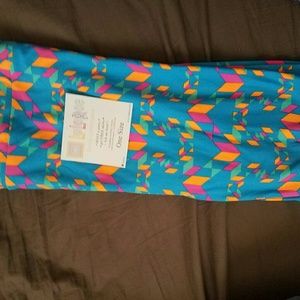 NWT OS lularoe leggings