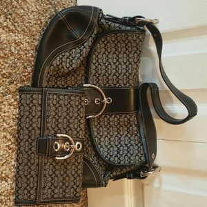 Coach Hobo Purse with matching wallet