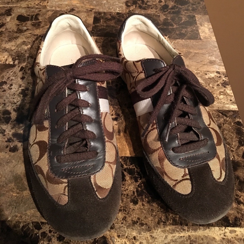 Coach sneaker sz 9