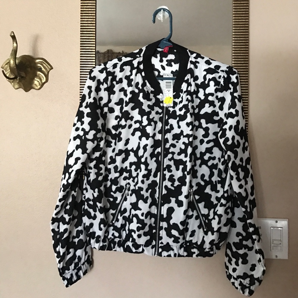 Bomber jacket