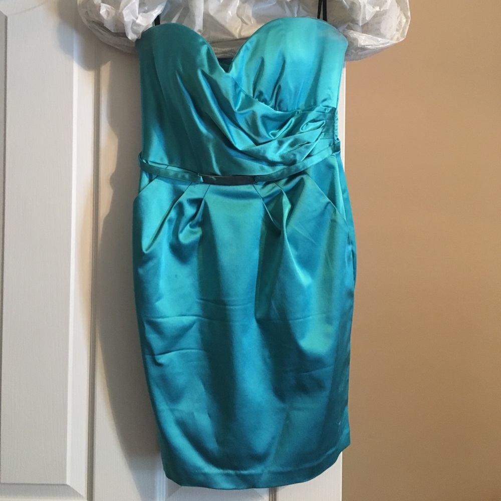 Bebe Tiffany blue strapless dress