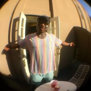 Meet your Posher, Cee