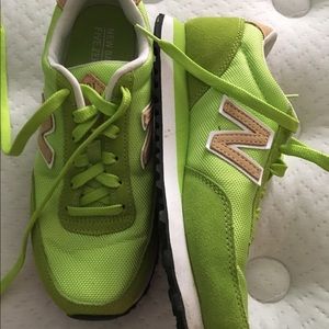 New Balance Tennis Shoes