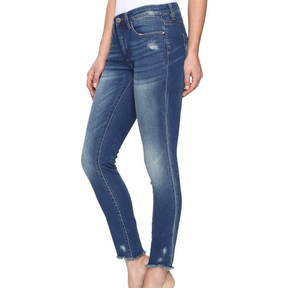 NWT Blanknyc fray hem jeans size 26