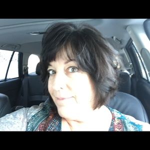 Meet your Posher, Lanette