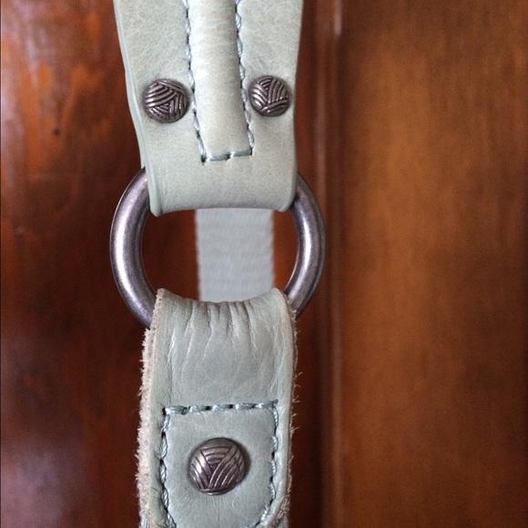 The sak leather purse in sage green - Picture 6 of 6