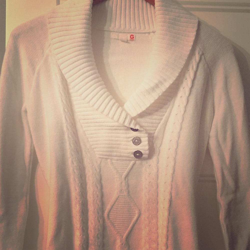 Guess sweater