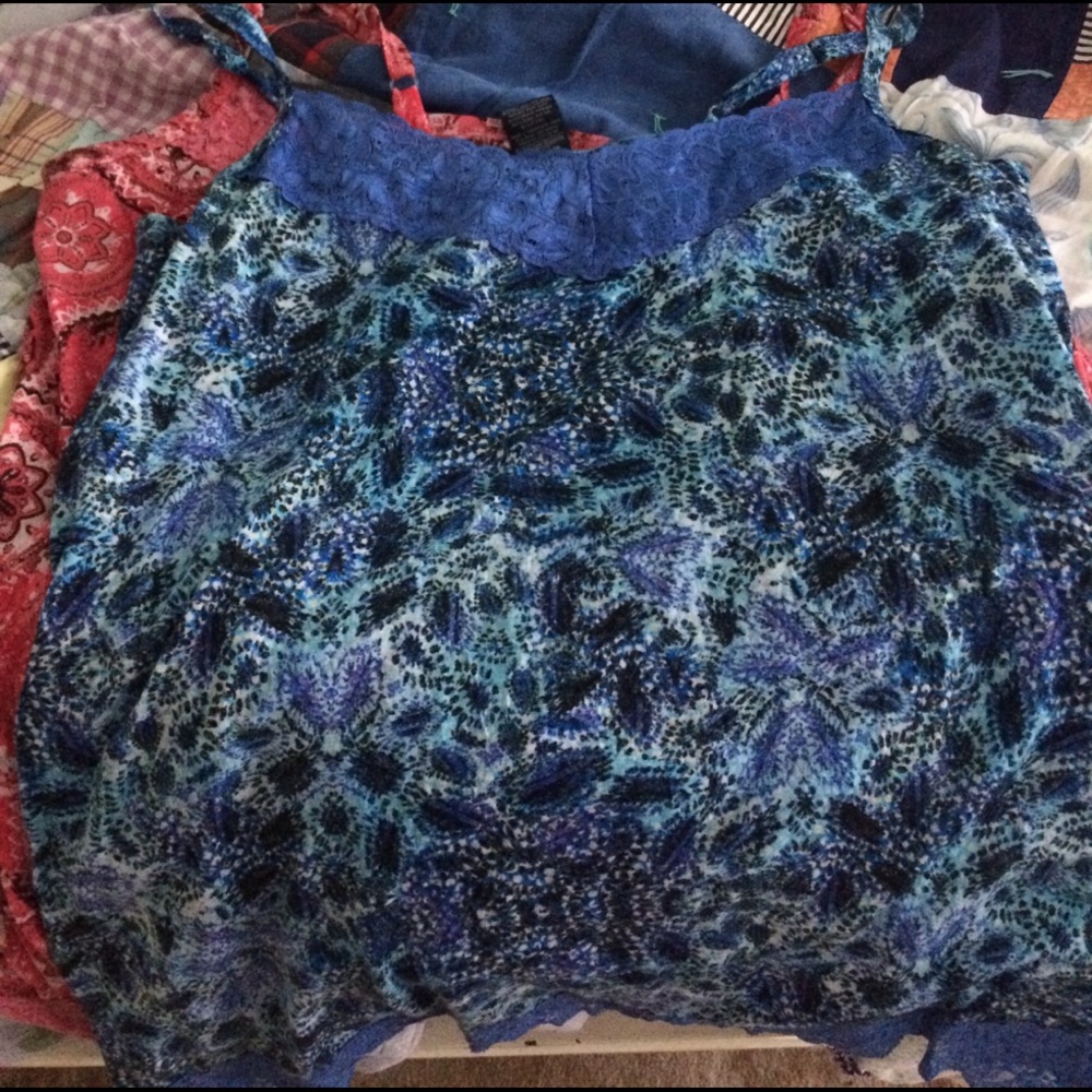 Tank tops pink and blue size 2x