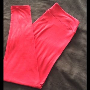 Lularoe red leggings