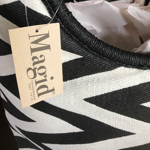 Magid Zigzag Ring Tote Bag - Picture 2 of 4