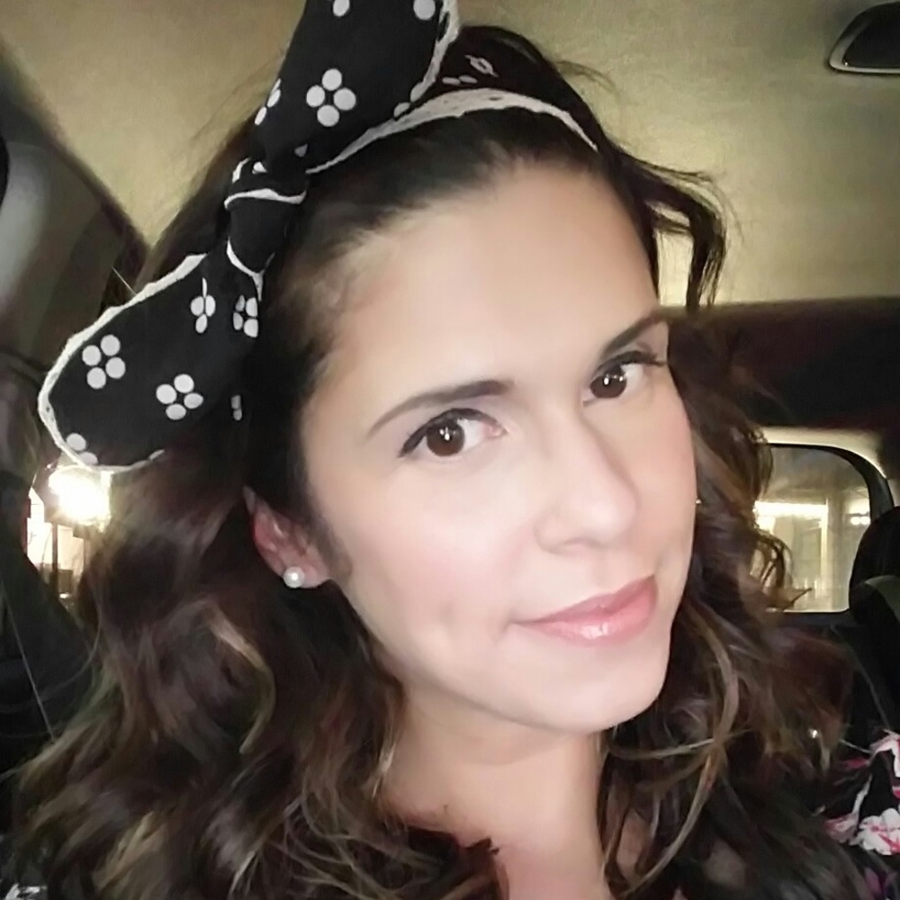 Meet your Posher, Carina