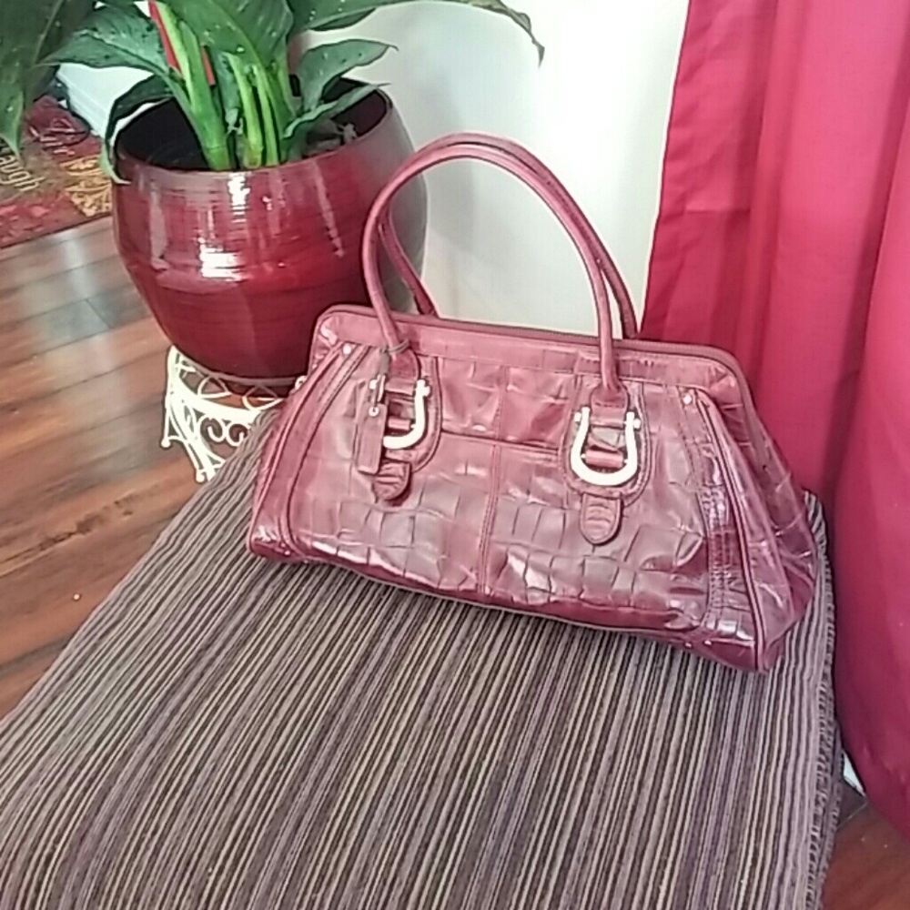 Liz Claiborne. Burgundy leather purse.
