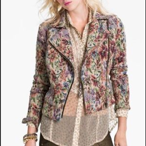 🌸Free People Floral Tapestry Moto Jacket🌸