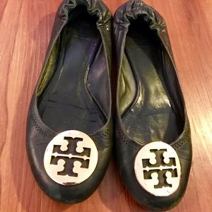 Black Tory Butch Reva flats gold hardware Size 7