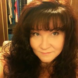 Meet your Posher, Staci