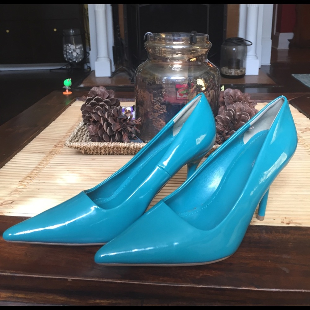 Aqua Blue color heels