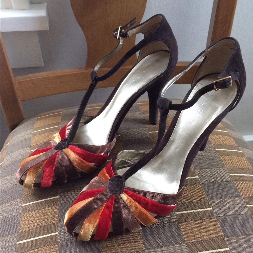 Nine West pumps size 9