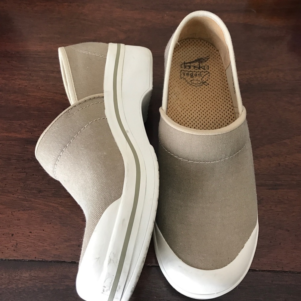 Dansko Vegan shoes
