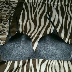 Victoria's Secrets Sports Bra