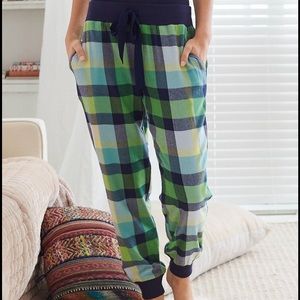 Arie pajama pants