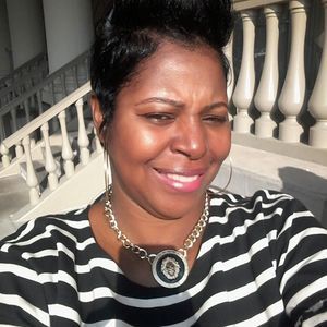 Meet your Posher, Charlene