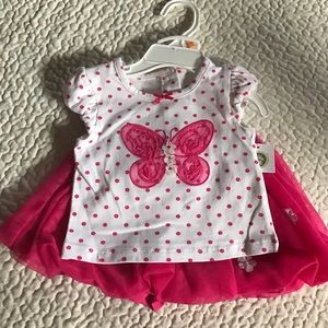 Little Me flower outfit NWT