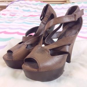 Shoes - Strappy platform heels Shoes - Strappy platform heels