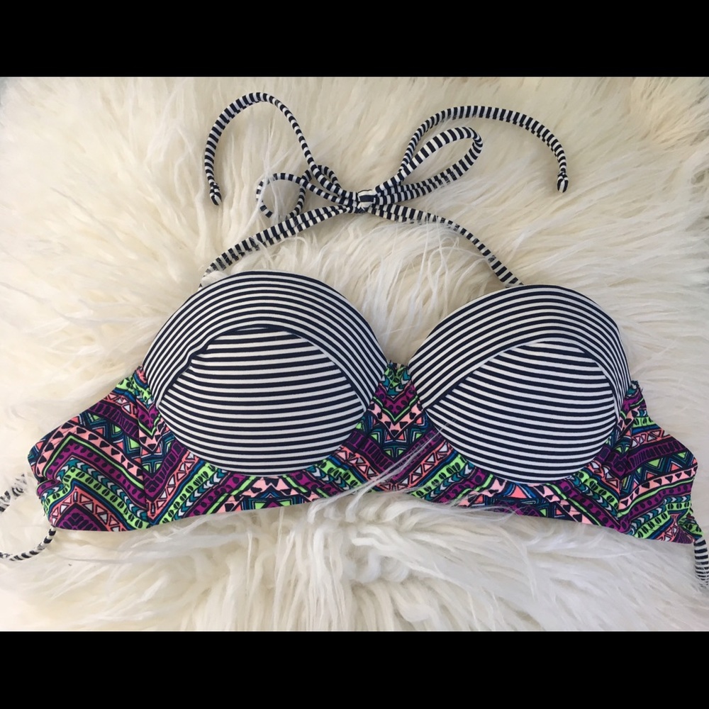 Bathing suit top striped, Aztec print